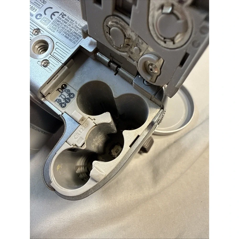 Canon PowerShot S2 IS 5.0MP Digital Camera - Silver As-Is W/cap & Strap